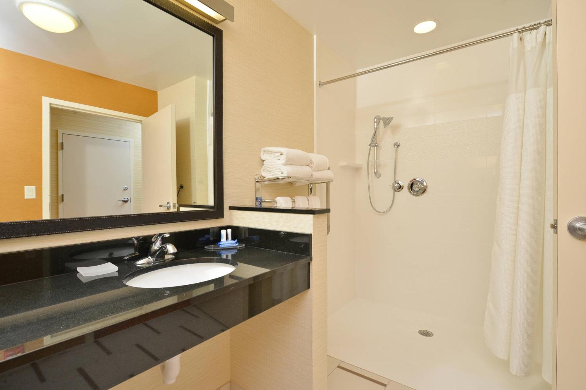 Fairfield Inn & Suites By Marriott Elmira Corning Horseheads Buitenkant foto